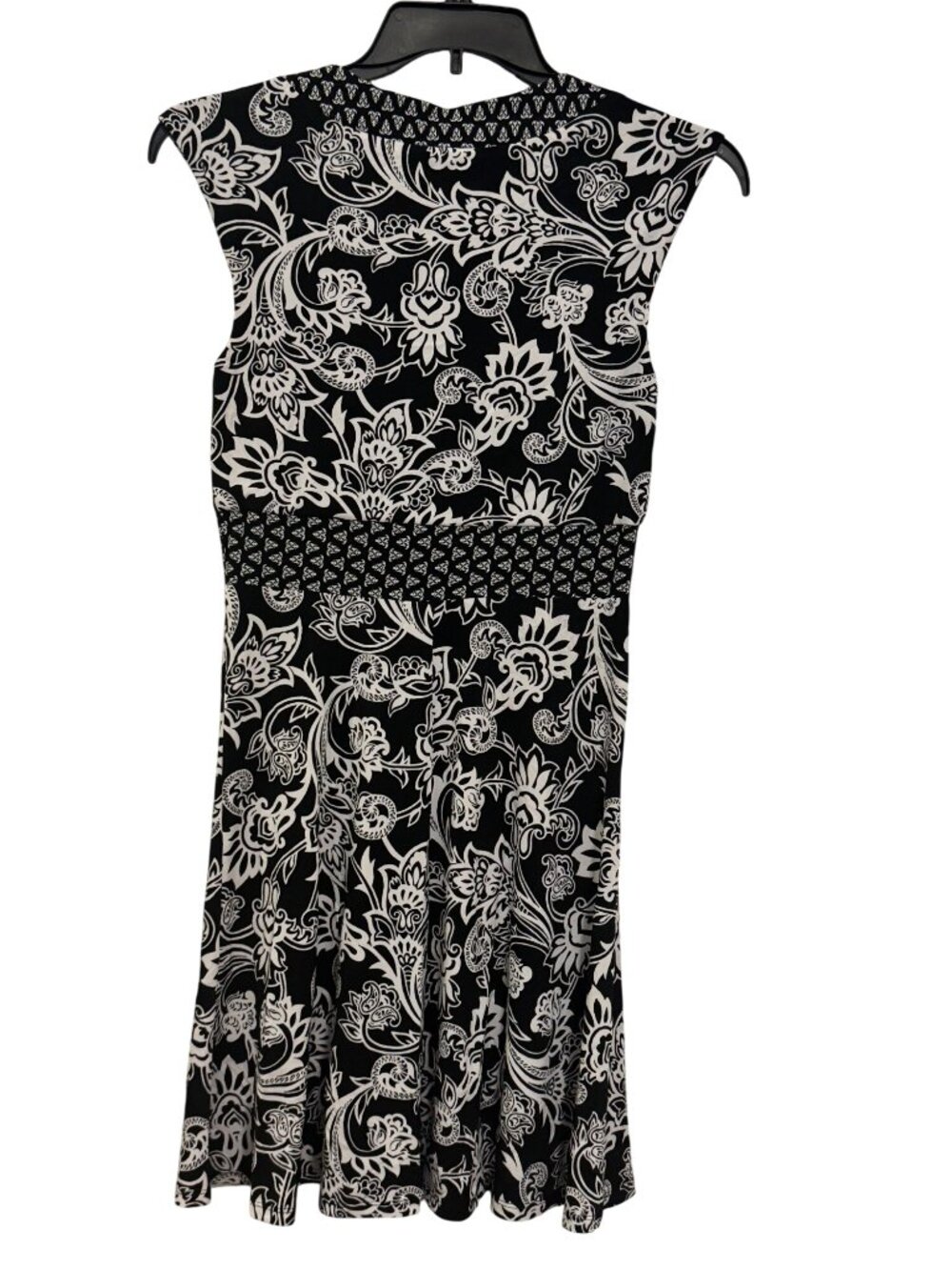 White House Black Market Black & White Floral Sleeveless Dress With Knot Detail - Picture 2 of 7